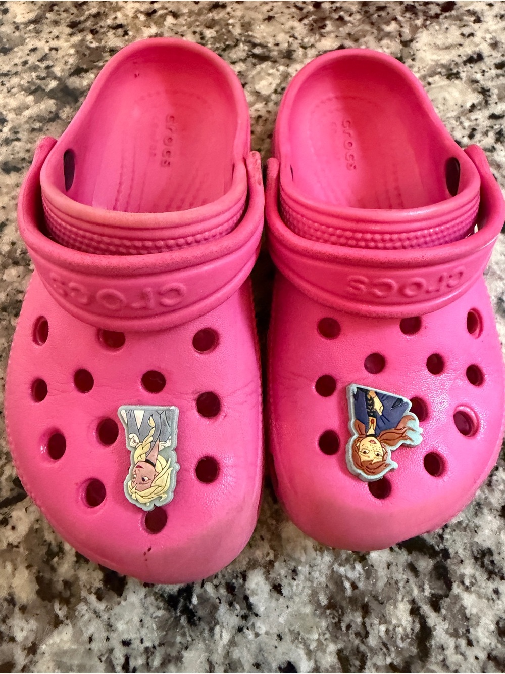 Crocs Kids' Classic Clog - Pink Frozen/Elsa and Anna 10c